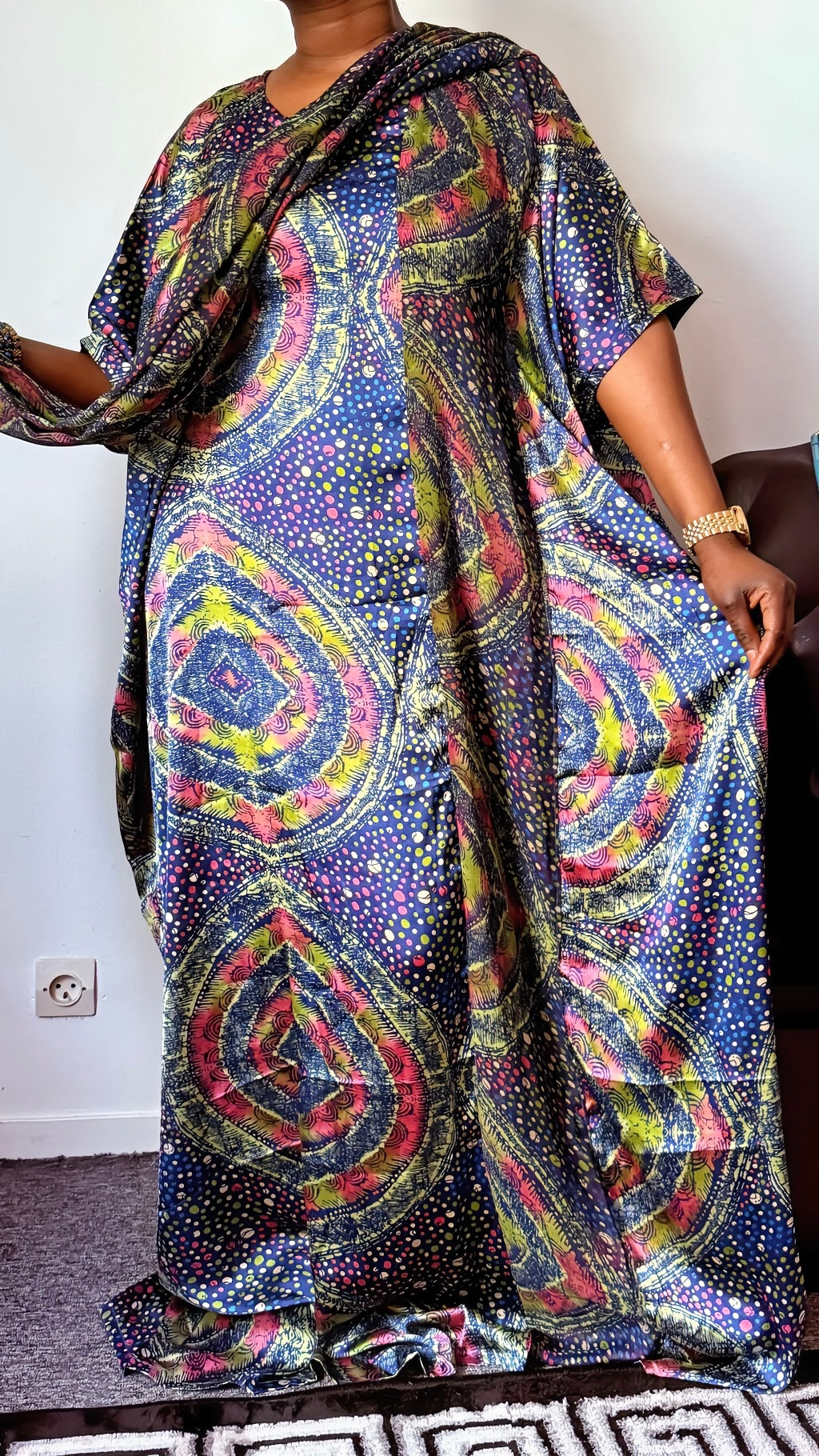 ROBE LONGUE AVEC FOULARD