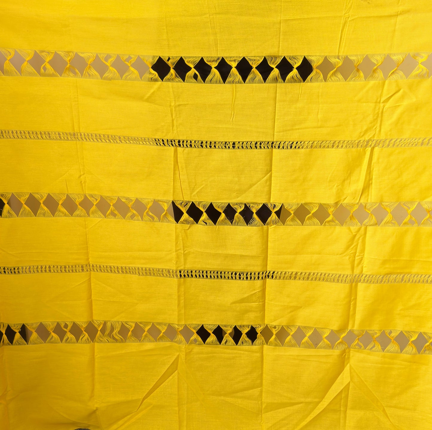 PAGNE DE SÉDUCTION JAUNE
