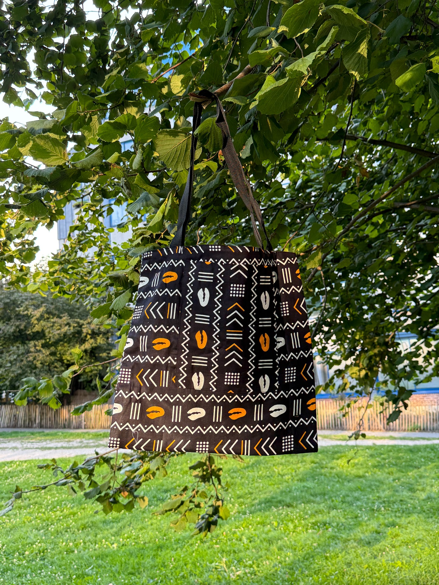 TOTE BAG BOGOLAN