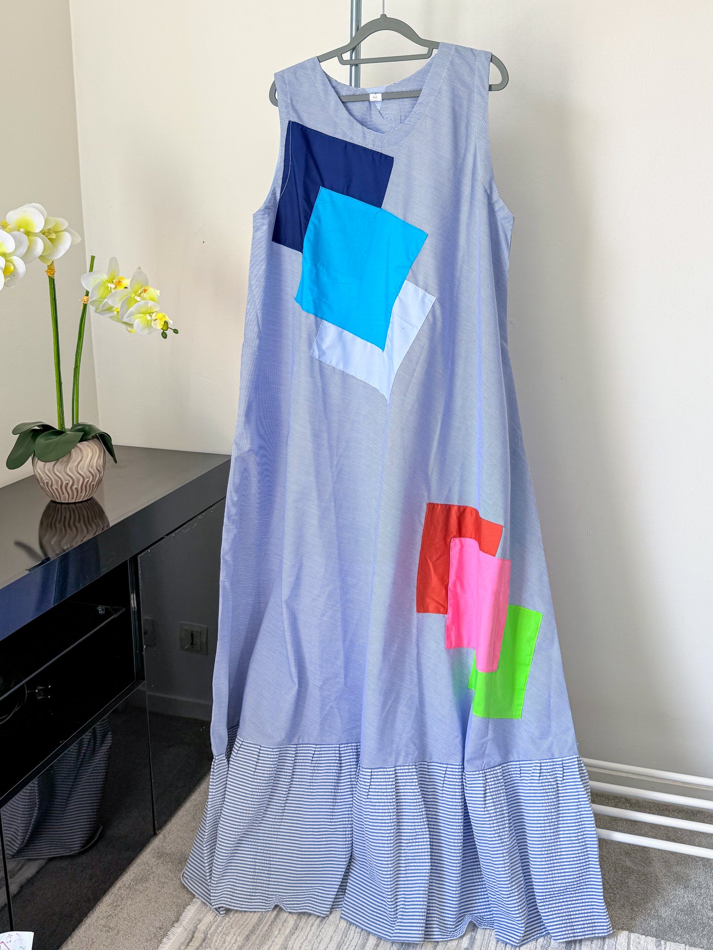 ROBE LONGUE AVEC FOULARD