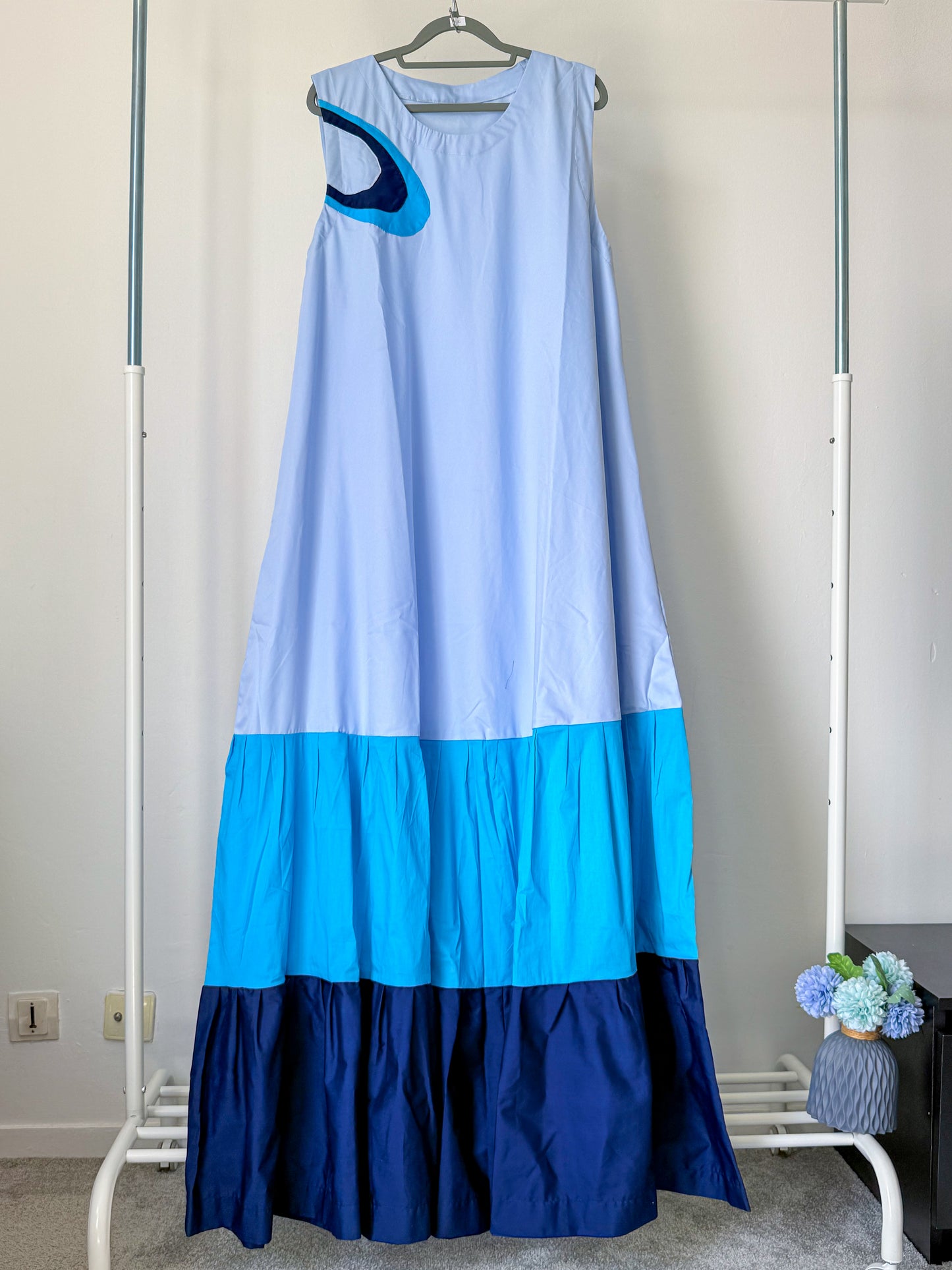 ROBE LONGUE AVEC FOULARD